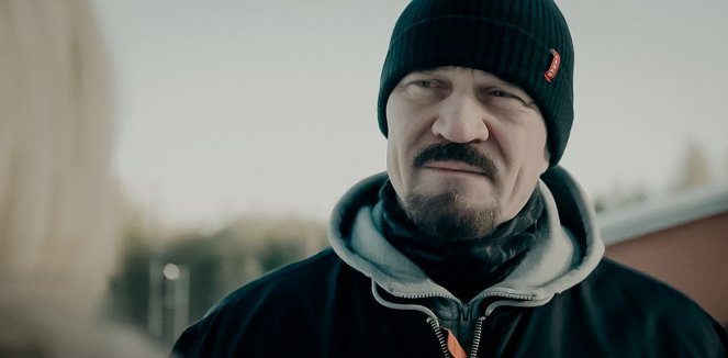 Rikollinen mieli - De la película - Veeti Kallio