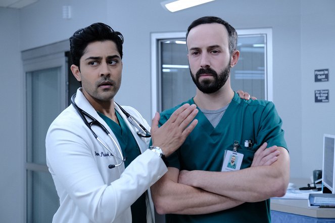 Atlanta Medical - Season 3 - Rettung in letzter Sekunde - Filmfotos - Manish Dayal, Tasso Feldman