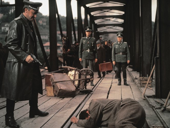A remageni híd - Filmfotók - Robert Vaughn, Joachim Hansen, Hans Christian Blech
