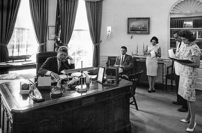 Cuba, la révolution et le monde - Kuvat elokuvasta - John F. Kennedy