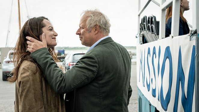 Das Mädchen am Strand - De la película - Natalia Wörner, Axel Milberg