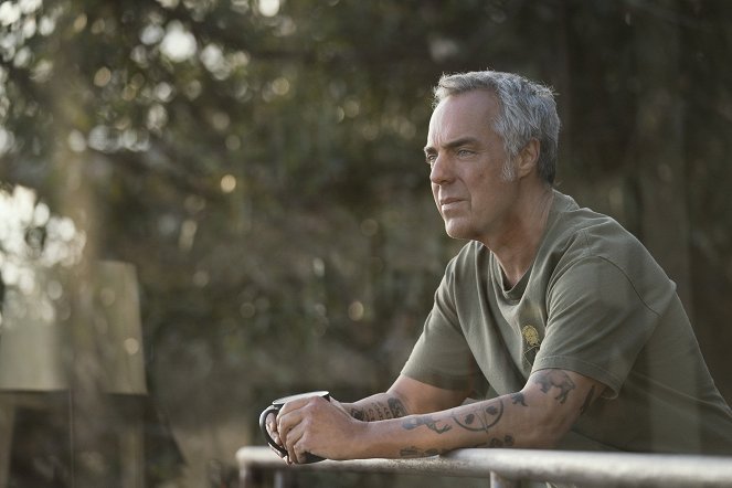 Bosch - The Coping - Photos - Titus Welliver