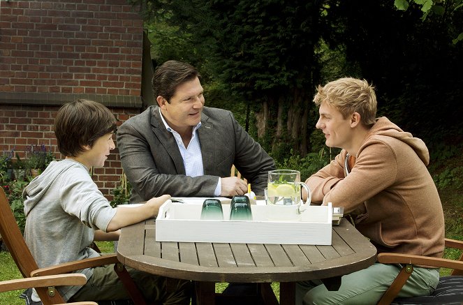 Familie Dr. Kleist - Season 7 - Geheimnisse - De la película