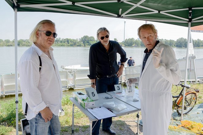 SOKO Donau - Stiller Abgang - Filmfotos - Gregor Seberg, Stefan Jürgens, Helmut Bohatsch