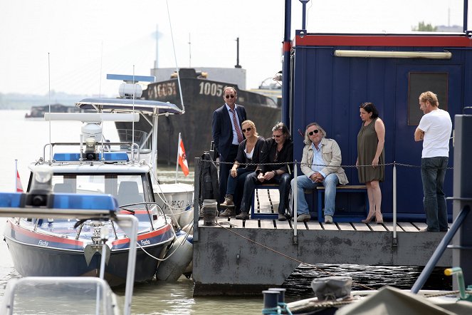 SOKO Donau - Im freien Fall - Filmfotos - Dietrich Siegl, Lilian Klebow, Stefan Jürgens, Gregor Seberg, Maria Happel, Helmut Bohatsch