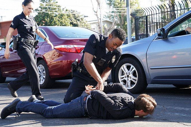 The Rookie - Breaking Point - De la película - Alyssa Diaz, Titus Makin Jr.