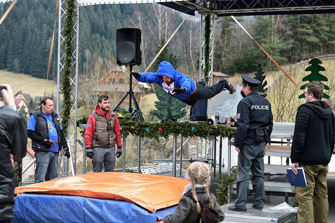 Strážmistr Topinka - Zločin na tanečním parketu - Z natáčení