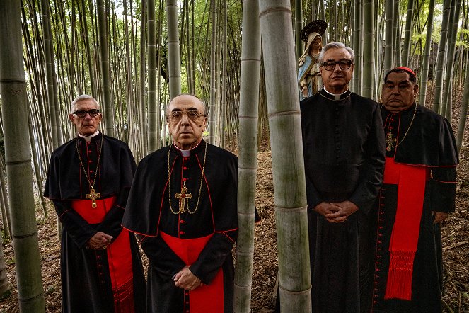 The New Pope - Episode 1 - Photos - Silvio Orlando, Antonio Petrocelli