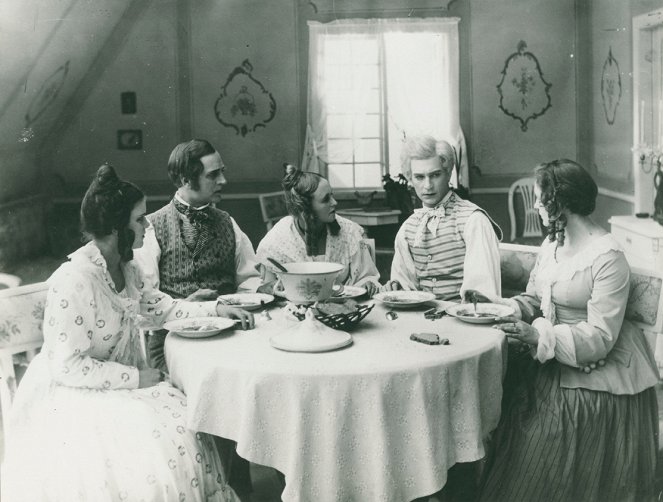 Ett köpmanshus i skärgården - Kuvat elokuvasta - Wanda Rothgardt, John Westin, Rosa Tillman, Einar Axelsson