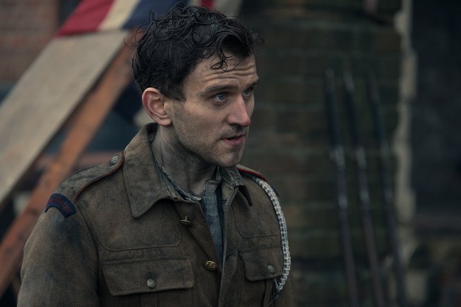 The War of the Worlds - Episode 2 - Photos - Harry Melling