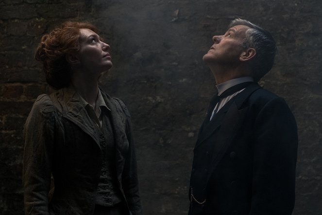 The War of the Worlds - Episode 2 - Photos - Eleanor Tomlinson, Rupert Graves