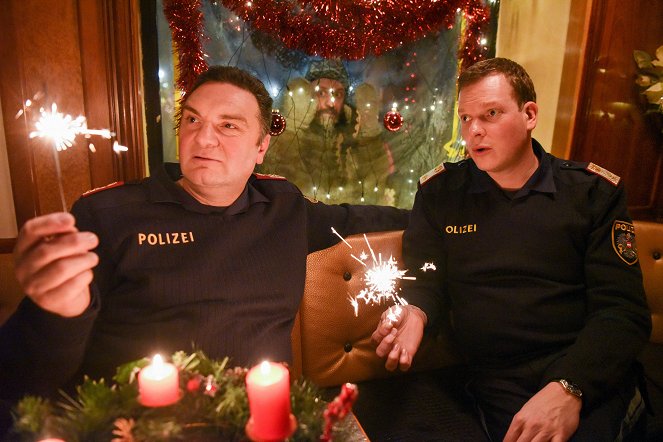 CopStories: Stille Nacht - De la película - Martin Leutgeb, Holger Schober