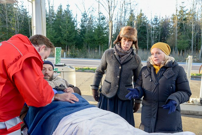 4 ženy a pohřeb - Schandgold - Z filmu - Adele Neuhauser, Brigitte Kren