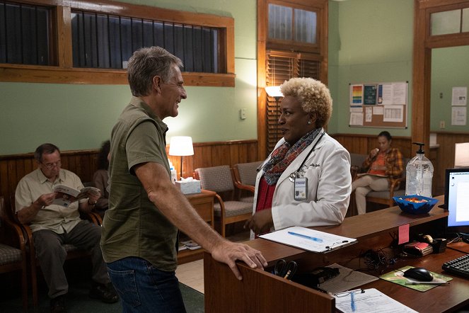 NCIS: New Orleans - The Order of the Mongoose - Do filme - Scott Bakula, CCH Pounder