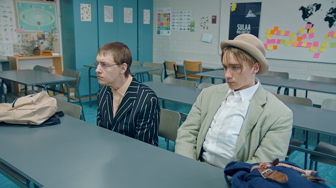 Justimus esittää: Duo - Diilerit - Filmfotók - Joose Kääriäinen, Juho Nummela