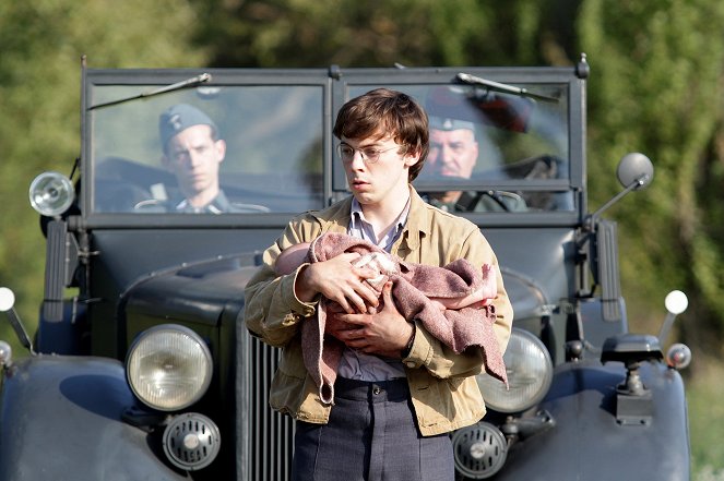 X Company - Kiss of Death - Photos - Connor Price