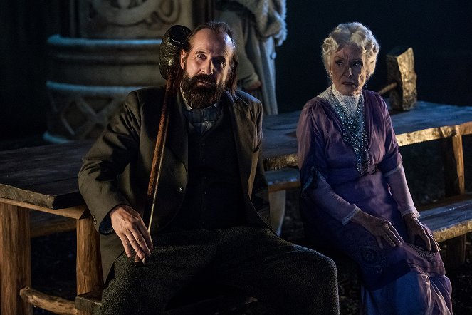 American Gods - House on the Rock - Photos - Peter Stormare