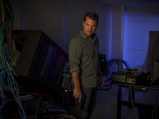 NCIS: Los Angeles - Mother - Van film - Chris O'Donnell