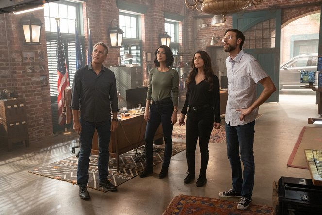 Námořní vyšetřovací služba: New Orleans - Odsouzení - Z filmu - Scott Bakula, Necar Zadegan, Vanessa Ferlito, Rob Kerkovich