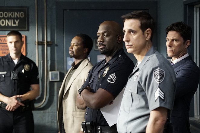 Rekrut - Season 2 - Mroczna strona - Z filmu - Harold Perrineau, Richard T. Jones, Michael Trucco
