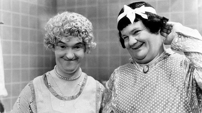 Glückliche Frauenherzen - Filmfotos - Stan Laurel, Oliver Hardy