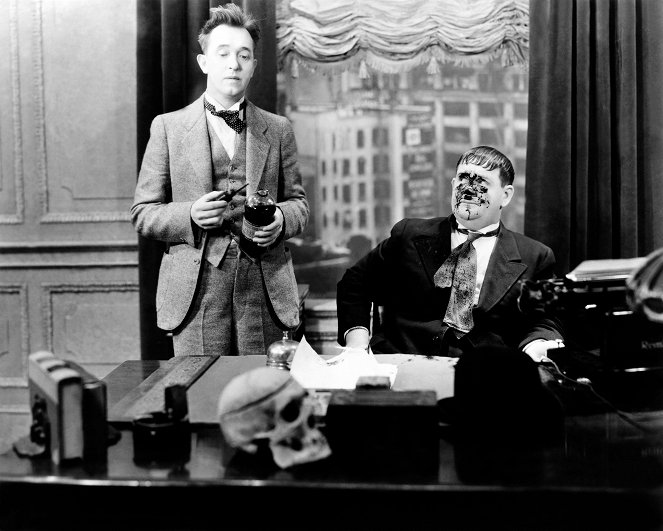 Twice Two - De la película - Stan Laurel, Oliver Hardy
