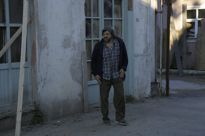 Bizim Hikaye - De la película - Reha Özcan