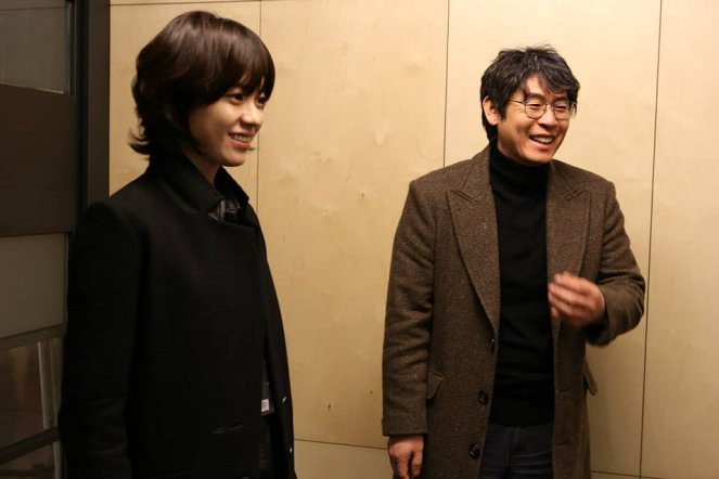 Gamshijadeul - Dreharbeiten - Hyo-joo Han, Kyung-gu Sol