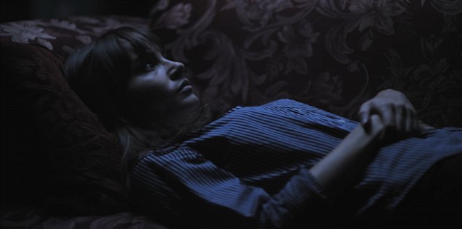 Pesadilla al caer la noche - De la película - Jocelin Donahue