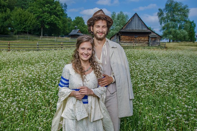 Čarovný kamienok - Werbefoto - Kristína Spáčová, Jakub Jablonský