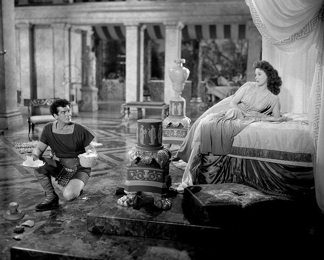 Demetrius y los gladiadores - De la película - Victor Mature, Susan Hayward