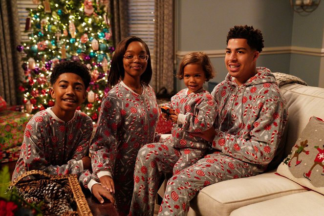 Black-ish - Father Christmas - Del rodaje - Miles Brown, Marsai Martin, Marcus Scribner