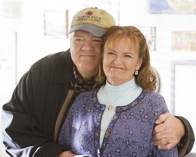 Bless This Mess - Season 2 - Six Out of Six - Photos - Jim O’Heir, Nancy Lenehan