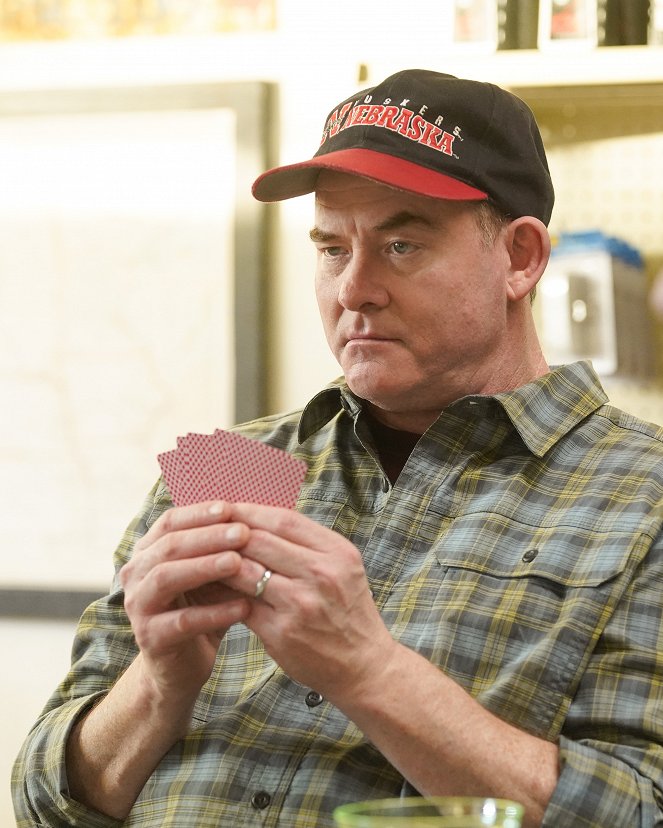 Farma na spadnutí - Six Out of Six - Z filmu - David Koechner