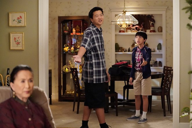 Fresh Off the Boat - Jessica Town - Photos - Hudson Yang, Ian Chen