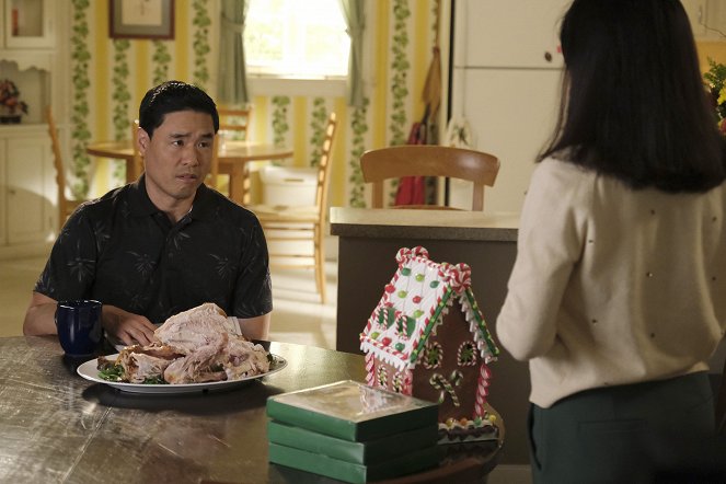 Fresh Off the Boat - Season 6 - Jessica Town - Photos - Randall Park