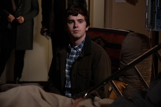 The Good Doctor - Season 3 - Friends and Family - Photos - Freddie Highmore