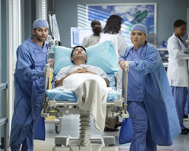 Grey's Anatomy - Die jungen Ärzte - Zuhause - Filmfotos - Jake Borelli, Jaicy Elliot