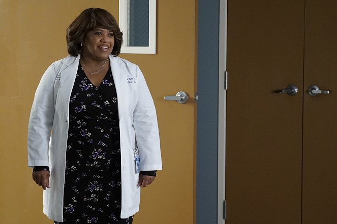 Grey's Anatomy - Die jungen Ärzte - Season 16 - Zuhause - Filmfotos - Chandra Wilson