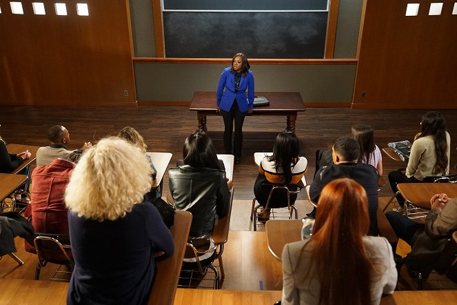 How to Get Away with Murder - Season 6 - Are You the Mole? - Photos - Viola Davis