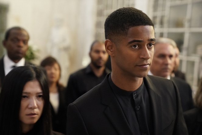 How to Get Away with Murder - Season 6 - Are You the Mole? - Photos - Alfred Enoch