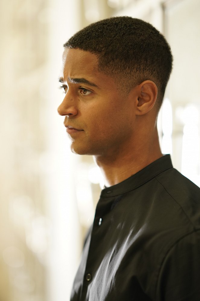 How to Get Away with Murder - Are You the Mole? - Photos - Alfred Enoch