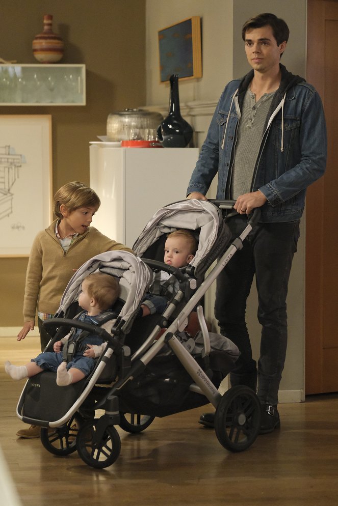 Modern Family - Le Dernier Thanksgiving - Film - Reid Ewing