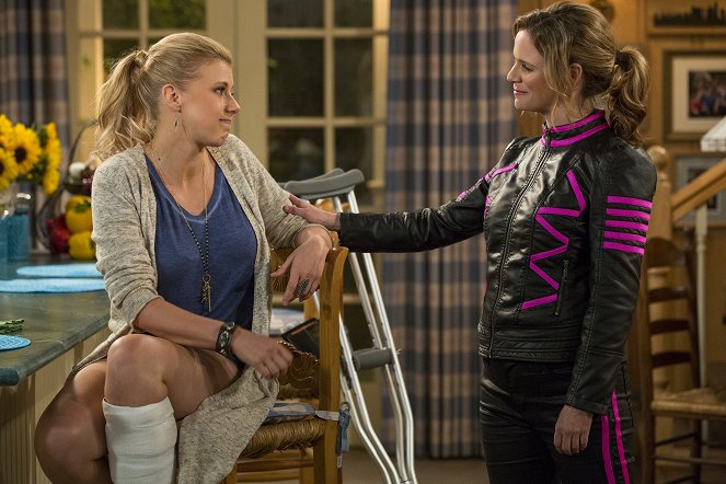 Fuller House - My Little Hickey - Photos - Jodie Sweetin