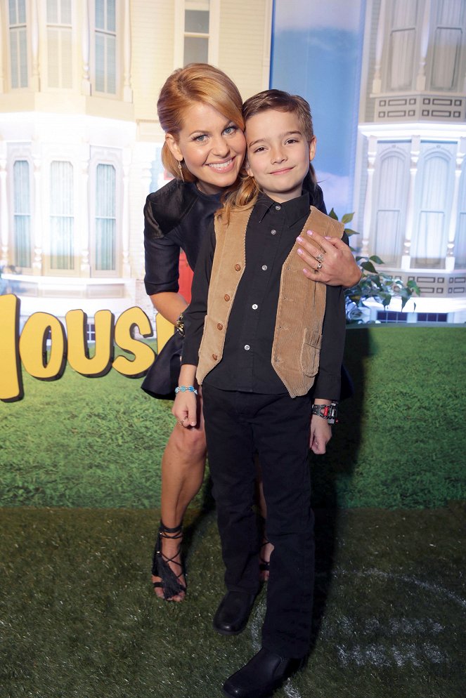 Pełniejsza chata - Season 1 - Z imprez - Netflix Premiere of "Fuller House" - Candace Cameron Bure, Elias Harger