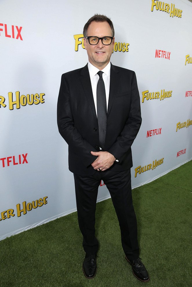 Zase máme plný dům - Série 1 - Z akcií - Netflix Premiere of "Fuller House" - Dave Coulier