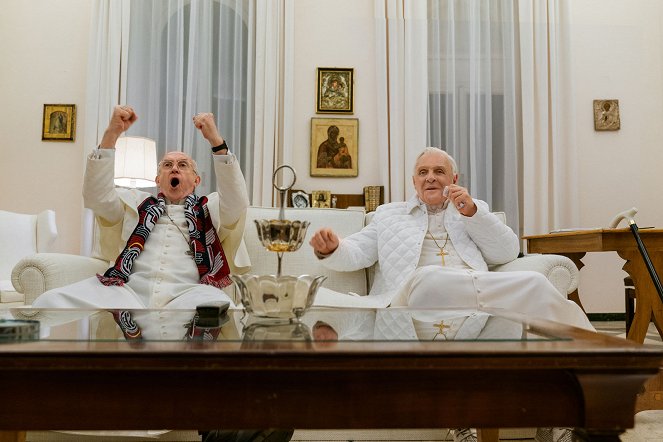 Die zwei Päpste - Filmfotos - Jonathan Pryce, Anthony Hopkins