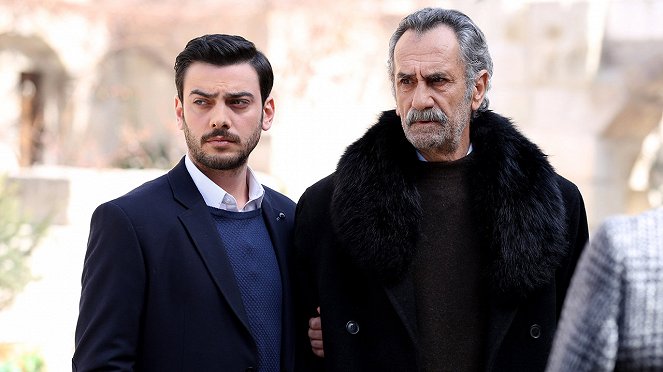 Çoban Yıldızı - Episode 3 - Photos - Taygun Sungar, Menderes Samancılar