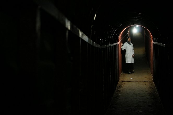 The Cave - Eine Klinik im Untergrund - Filmfotos