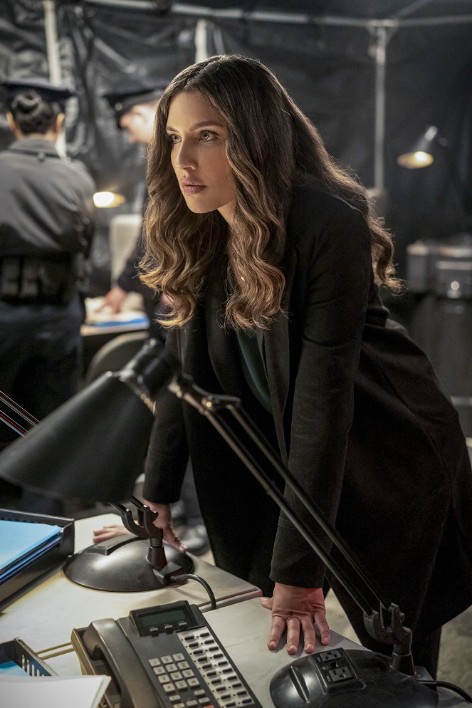 Arrow - Season 8 - Reset - Photos - Juliana Harkavy